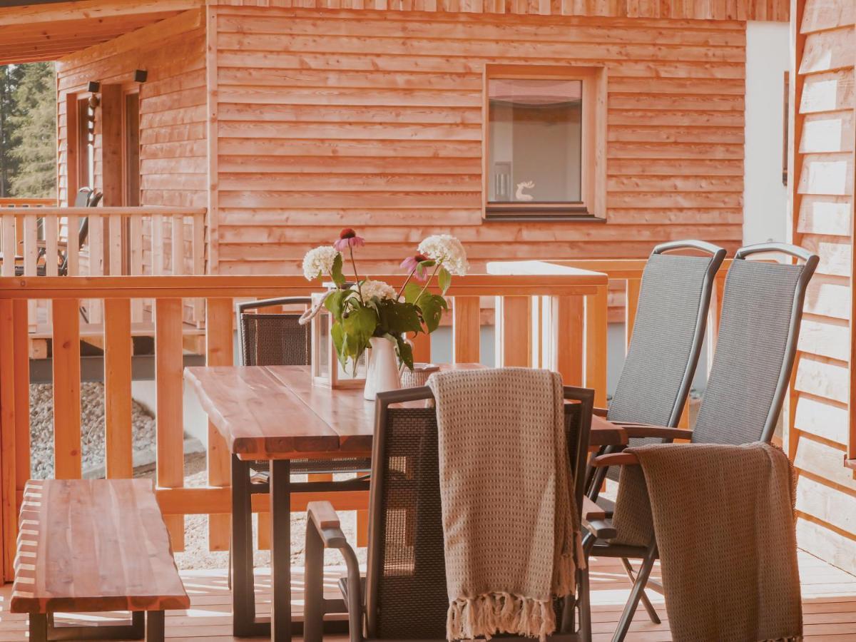 Hochleben-Chalets Am Erlebnisbauernhof Steinerhof Liebenfels エクステリア 写真