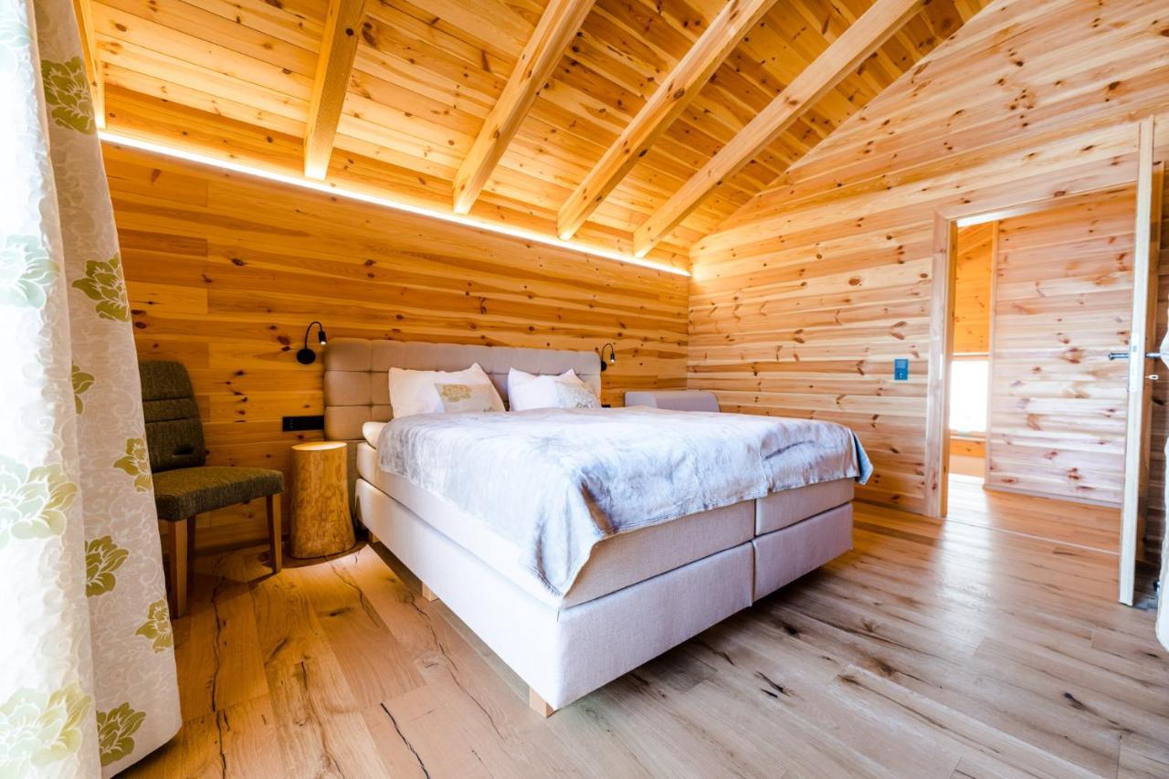 Hochleben-Chalets Am Erlebnisbauernhof Steinerhof Liebenfels エクステリア 写真